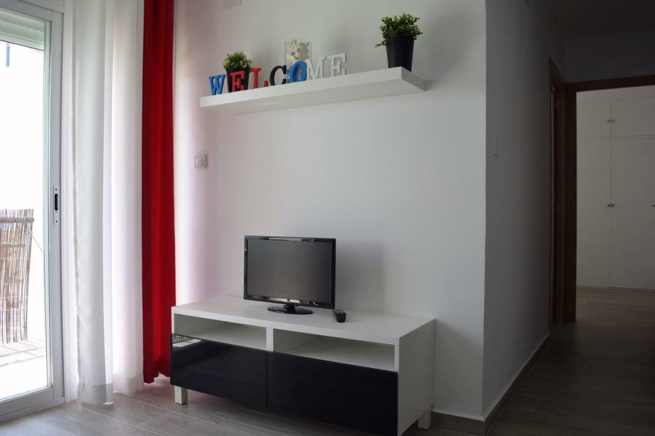 Apartamento Flamingo Beach ベナルマデナ エクステリア 写真