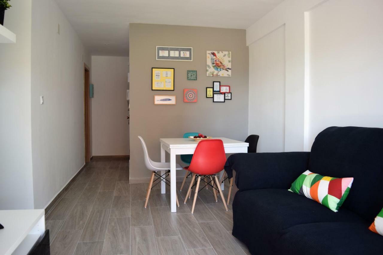 Apartamento Flamingo Beach ベナルマデナ エクステリア 写真